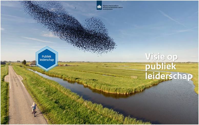 Cover van de brochure Visie op publiek leiderschap
